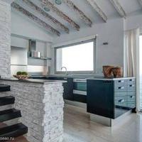 House at the first line of the sea / lake in Spain, Comunitat Valenciana, Alicante, 400 sq.m.