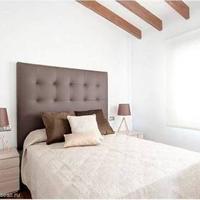 House at the first line of the sea / lake in Spain, Comunitat Valenciana, Alicante, 400 sq.m.