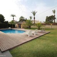 Villa in Spain, Comunitat Valenciana, Alicante, 477 sq.m.