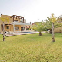 Villa in Spain, Comunitat Valenciana, Alicante, 477 sq.m.