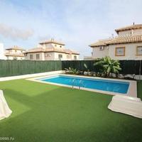 Villa in Spain, Comunitat Valenciana, Alicante, 100 sq.m.