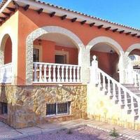 Villa in Spain, Comunitat Valenciana, Alicante, 140 sq.m.