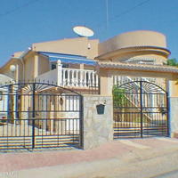 House in Spain, Comunitat Valenciana, Alicante, 160 sq.m.