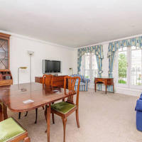 Flat in United Kingdom, England, London, 80 sq.m.