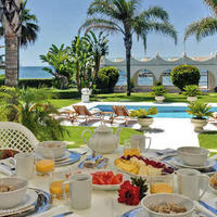 Villa at the first line of the sea / lake in Spain, Andalucia, 1540 sq.m.