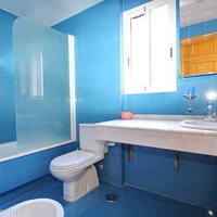 Flat at the first line of the sea / lake in Spain, Comunitat Valenciana, Alicante, 85 sq.m.