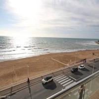 Flat at the first line of the sea / lake in Spain, Comunitat Valenciana, Alicante, 100 sq.m.