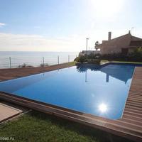 Villa at the first line of the sea / lake in Spain, Comunitat Valenciana, Alicante, 500 sq.m.