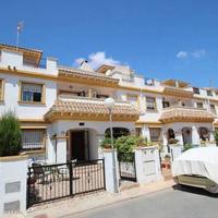 Townhouse in Spain, Comunitat Valenciana, Alicante, 90 sq.m.