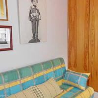 Квартира на второй линии моря/озера, в центре города в Испании, Каталония, Багур, 90 кв.м.