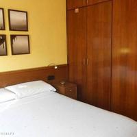 Квартира на второй линии моря/озера, в центре города в Испании, Каталония, Багур, 90 кв.м.