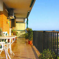 Апартаменты на первой линии моря/озера в Испании, Каталония, Багур, 90 кв.м.