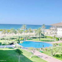 Квартира на первой линии моря/озера в Испании, Каталония, Багур, 75 кв.м.