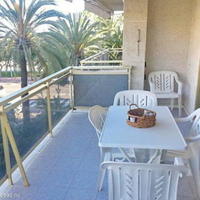 Квартира на первой линии моря/озера в Испании, Каталония, Багур, 80 кв.м.