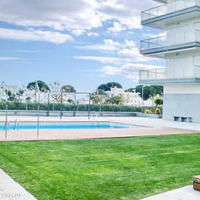 Квартира на первой линии моря/озера в Испании, Каталония, Багур, 80 кв.м.