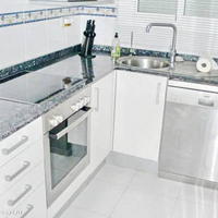 Квартира на первой линии моря/озера в Испании, Каталония, Багур, 80 кв.м.