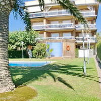 Flat at the first line of the sea / lake in Spain, Catalunya, Begur, 80 sq.m.