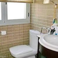 Дом в центре города в Испании, Каталония, Багур, 220 кв.м.