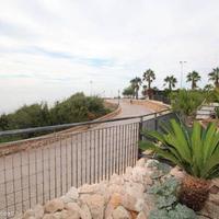 Townhouse at the first line of the sea / lake in Spain, Comunitat Valenciana, Alicante, 200 sq.m.