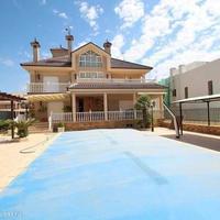 Villa in Spain, Comunitat Valenciana, Alicante, 600 sq.m.
