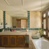 Penthouse at the first line of the sea / lake in Spain, Andalucia, 491 sq.m.