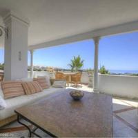 Penthouse in the city center in Spain, Andalucia, 192 sq.m.