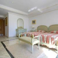 Villa at the first line of the sea / lake in Spain, Andalucia, 1380 sq.m.