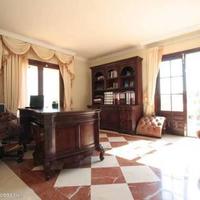 Villa in Spain, Andalucia, 464 sq.m.