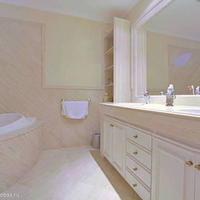 Flat in the city center in Spain, Andalucia, 363 sq.m.