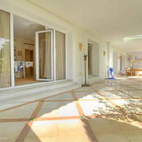 Flat in the city center in Spain, Andalucia, 363 sq.m.