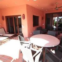 Flat at the first line of the sea / lake in Spain, Andalucia, 174 sq.m.