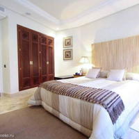 Flat at the first line of the sea / lake in Spain, Andalucia, 174 sq.m.