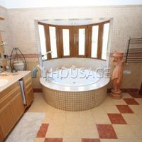 Вилла в Испании, Андалусия, 291 кв.м.