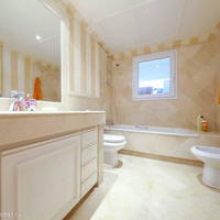 Flat in Spain, Andalucia, 209 sq.m.