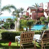 Apartment at the first line of the sea / lake in Spain, Andalucia, 128 sq.m.