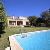 Дом в Испании, Андалусия, 781 кв.м.