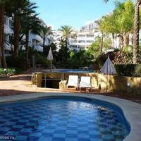 Flat at the first line of the sea / lake in Spain, Andalucia, 99 sq.m.