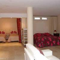 House at the first line of the sea / lake in Spain, Andalucia, 220 sq.m.