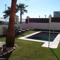 Дом на первой линии моря/озера в Испании, Андалусия, 220 кв.м.