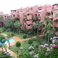 Apartment at the first line of the sea / lake in Spain, Andalucia, 120 sq.m.