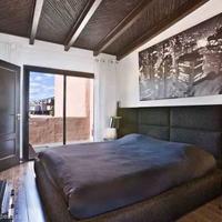 Apartment at the first line of the sea / lake in Spain, Andalucia, 225 sq.m.