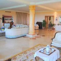 Дом в Испании, Андалусия, 880 кв.м.