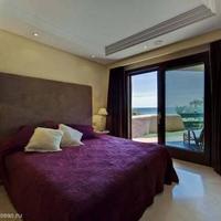 Апартаменты на первой линии моря/озера в Испании, Андалусия, 181 кв.м.