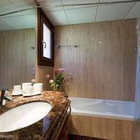 Апартаменты на первой линии моря/озера в Испании, Андалусия, 181 кв.м.