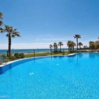 Апартаменты на первой линии моря/озера в Испании, Андалусия, 181 кв.м.