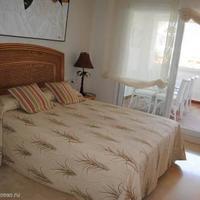 Апартаменты на первой линии моря/озера в Испании, Андалусия, 110 кв.м.