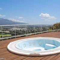 Apartment in Spain, Andalucia, 249 sq.m.