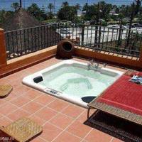 Апартаменты на первой линии моря/озера в Испании, Андалусия, 187 кв.м.