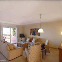 Townhouse at the first line of the sea / lake in Spain, Andalucia, 124 sq.m.