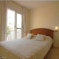 Townhouse at the first line of the sea / lake in Spain, Andalucia, 124 sq.m.